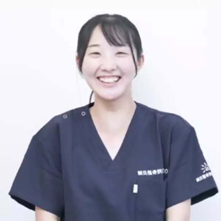 堤綾乃|柔道整復師・スタッフ紹介 鍼灸整骨院ひまわりの柔道整復師、堤綾乃